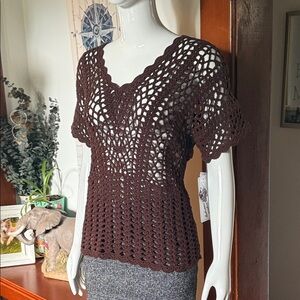 NWT Peter nygard size small 100% cotton Elegant Brown Crochet Top